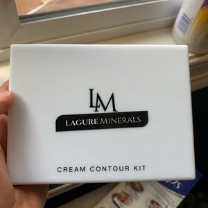 Lagure minerals contour kit